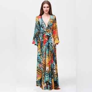NWOT Tropical Print Maxi Dress